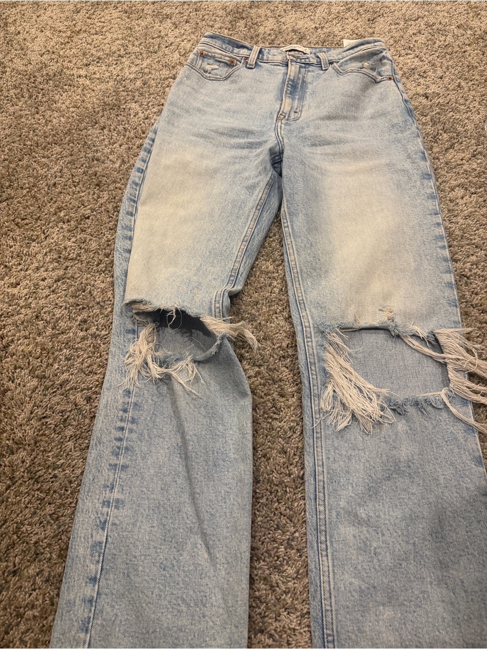 Abercrombie and Fitch 90’s straight ultra high rise jeans - Picture 3 of 5